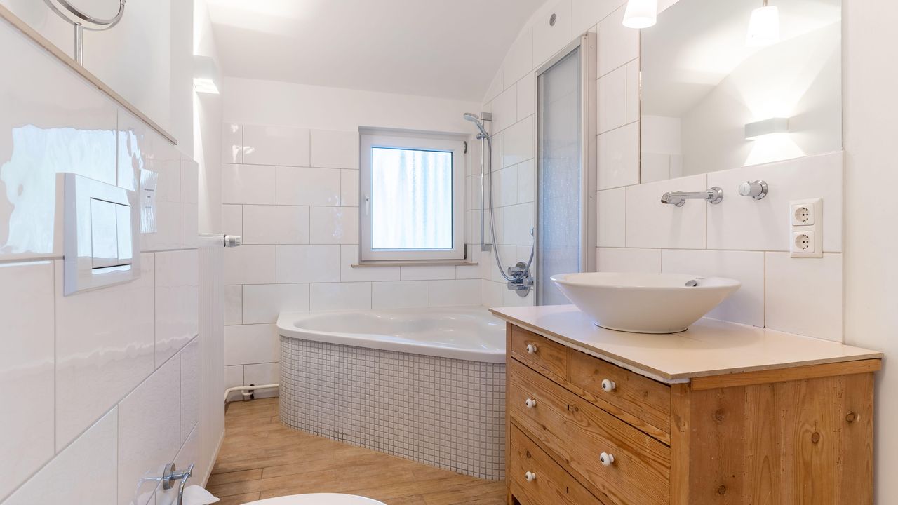 Badezimmer Raumansicht Badezimmer Raumansicht